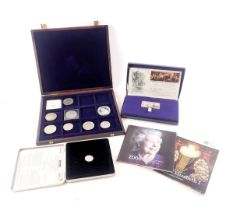 A group of collectors coins, comprising 2006 coin collection, Royal Mint Queen Elizabeth I commemora