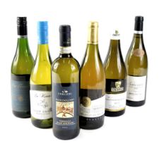 Six mixed bottles of white wine, to include 2006 Sancerre.
