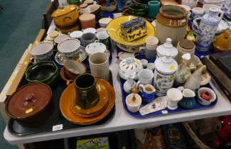 Household china and effects, comprising stoneware pot and cover, cups and saucers, tankard, kitchena