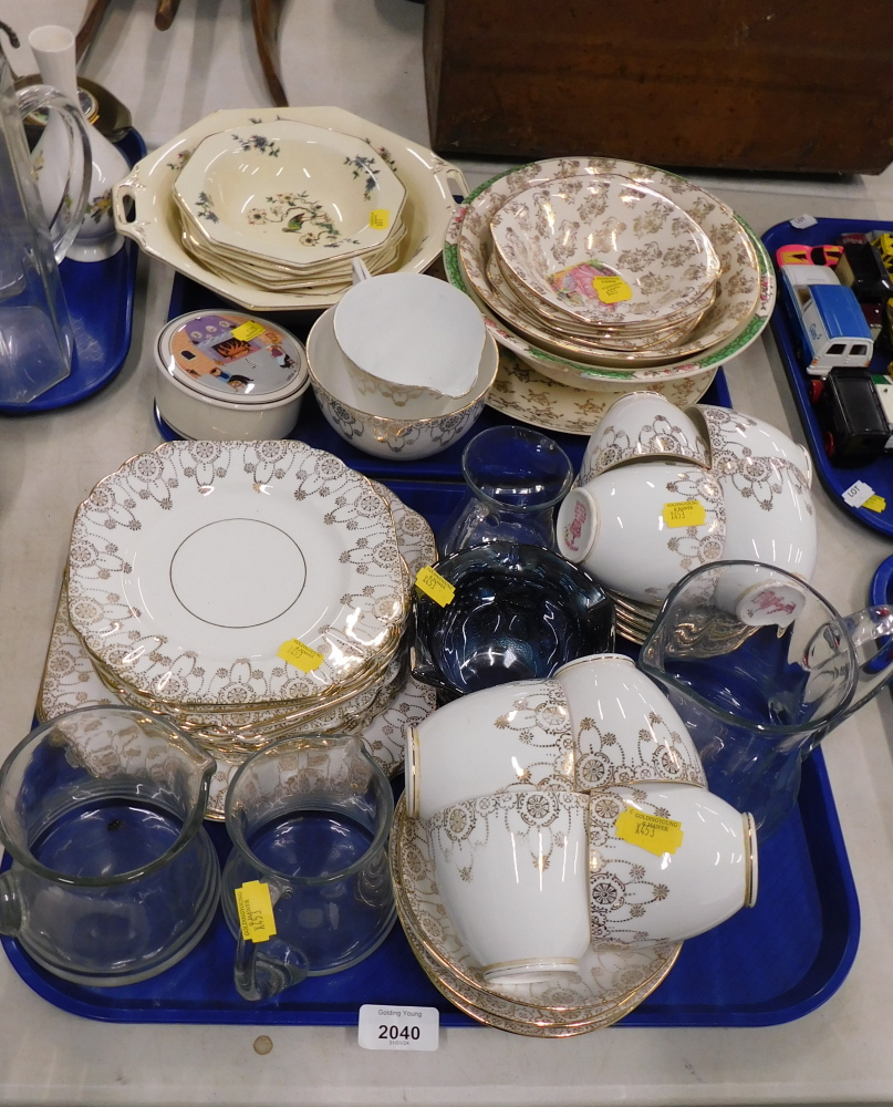 A part tea service, three jugs, part dinner wares, Villeroy and Boch trinket bowl and cover, etc. (2