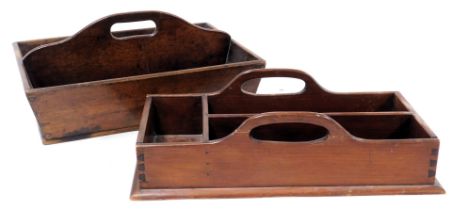 A 19thC mahogany cutlery tray of twin division form, with central carrying handle, 44cm wide, togeth
