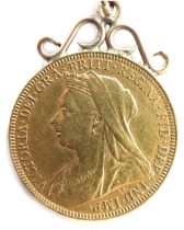 A Victorian gold sovereign 1894, with applied pendant mount and unmarked yellow metal curb necklace,