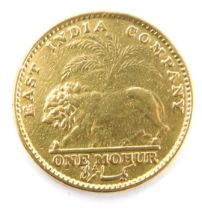 A William IV East India Company gold one mohur coin, dated 1835, 11.3g.