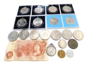 Various crowns, etc, to include 1972 (x5), 1977 (x4), 1980 (x4), 1981 (x2), 1974 US Half Dollar, 10/