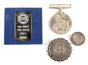 A Queen Victoria silver Golden Jubilee half crown 1887, in a brooch mount, further coin brooch, ingo