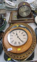 A Smiths oak cased mantel clock, the silvered dial bearing Arabic numerals, eight day, 20cm high, pi