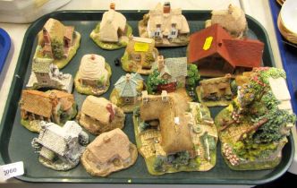 Various Lilliput Lane cottages, to include Patterdale Cottage, Clare Cottage, Nature's Doorway, Rive