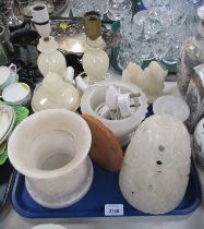 A group of carved onyx, to include horse head bookends, table lamps, etc. (1 tray)