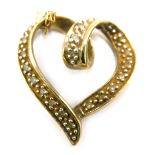 A 9ct gold heart shaped pedant and chain, the pendant set with cz stones, 2cm high, on a fine link n