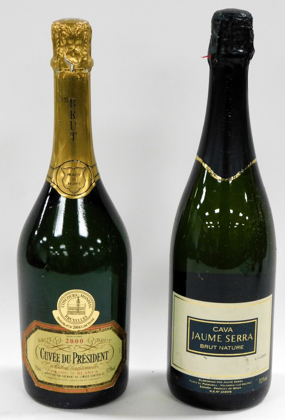 A bottle of GH Martel and Company champagne, blanc de blancs Reminger demi-sec, Lindemans brut cuvee - Image 3 of 4