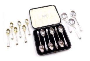 A set of six George V silver gilt coffee spoons, with engraved decoration, Sheffield 1930, six furth