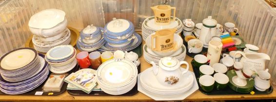A large soup tureen, plates, some plates, other tureens, mugs, etc. (5 trays and loose)