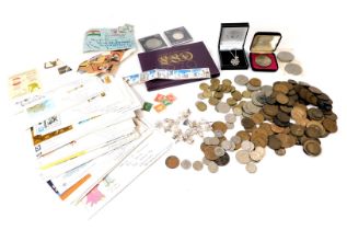 Coinage, comprising 1940s and 1950s half crowns, pennies, halfpennies, threepence pieces, commemorat