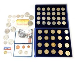 Various commemorative fifty pence coins, to include Peter Rabbit, Paddington, together with Churchil