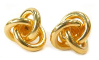 A pair of 18ct gold twist design earrings, each with two layered loops, 2cm wide, on single pin back