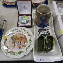 Collector's china, comprising a Poole lobster dish, German tankard, Brambly Hedge The Entertainment