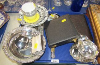 Silver plated wares, comprising hip flask, serving tray, stem vase, horn handled cup, plated teaspoo