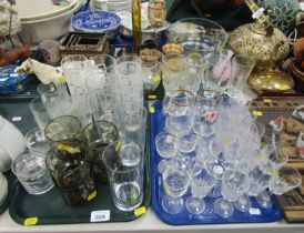 Household glassware, comprising bowls, drinking glasses, vases, Caithness pink swirl vase, etc. (3 t