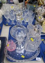 Decorative glassware, comprising mallet shaped decanter, square set decanter, pink Caithness style v