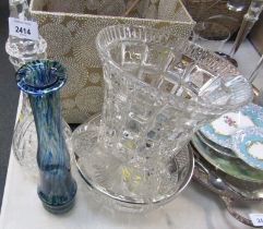 Glass ware, comprising decanter, blue and green stemmed glass vase, punch bowl and centre bowl. (4)