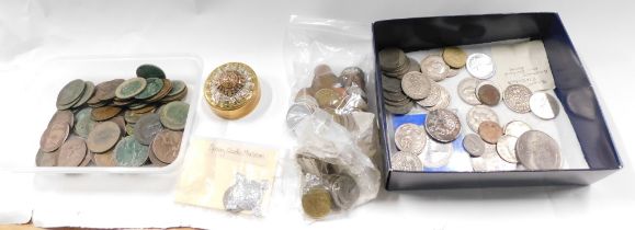 Mixed coinage, comprising half crowns, shillings, collectors crowns, brass trinket box, Johnson's Am