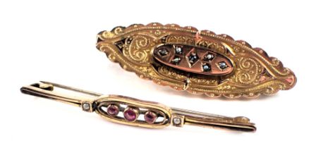 Two Victorian bar brooches, comprising a single bar set with garnet and seed pearl, yellow metal unm