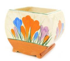 A Clarice Cliff Bizarre Crocus pattern domed vase, of stepped foot, 7cm high.