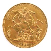 A George V gold full sovereign, dated 1911.