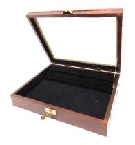 A 19thC mahogany and glass tabletop display case, of rectangular form with brass moulded lock, 14cm