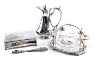 Silver plated wares, comprising a silver plated cigarette box, with engine turned decoration and vac