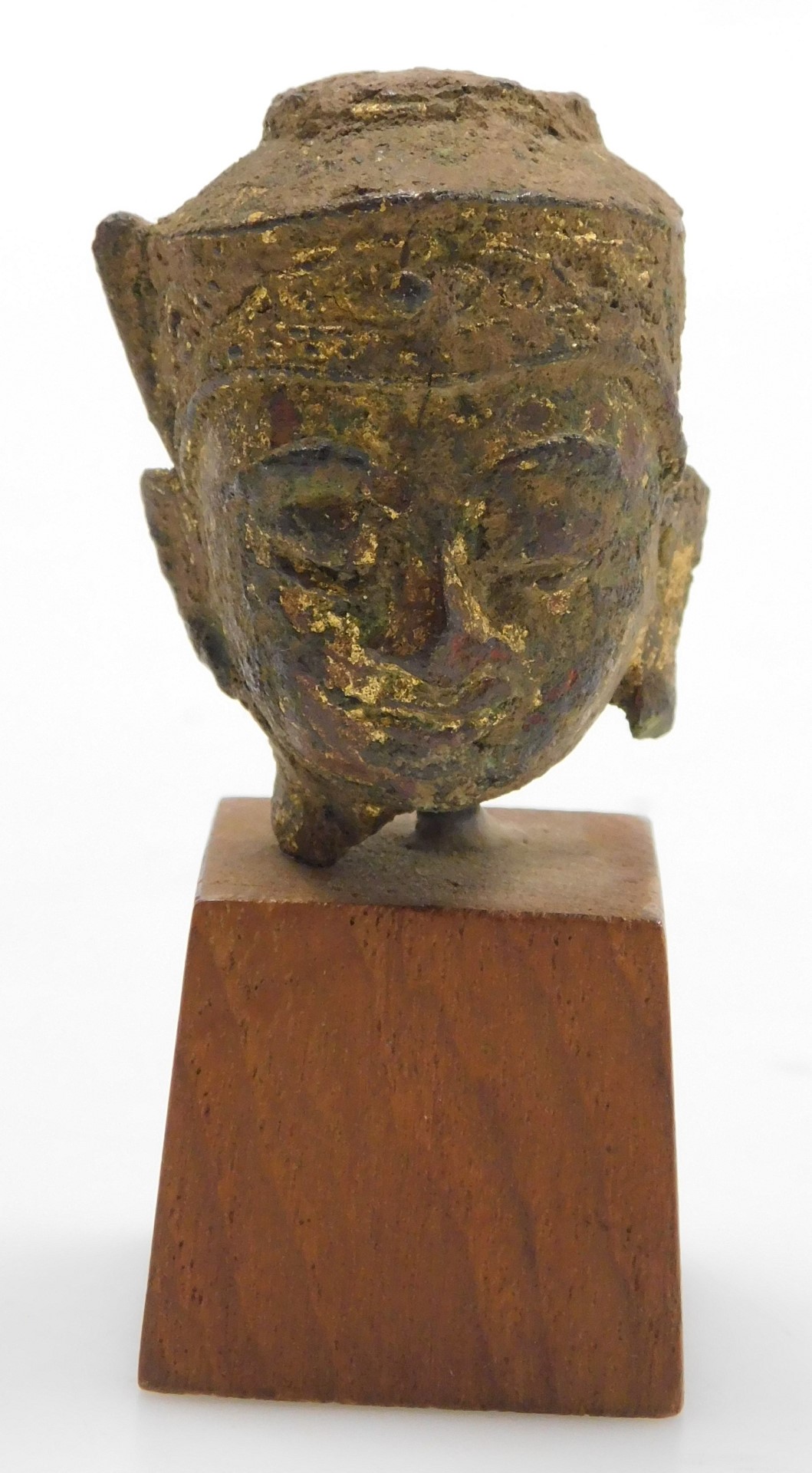 A Thai gilt bronze Ayutthaya Buddha head, possibly 17thC, with good patination, on a wooden stand, 7 - Image 2 of 5