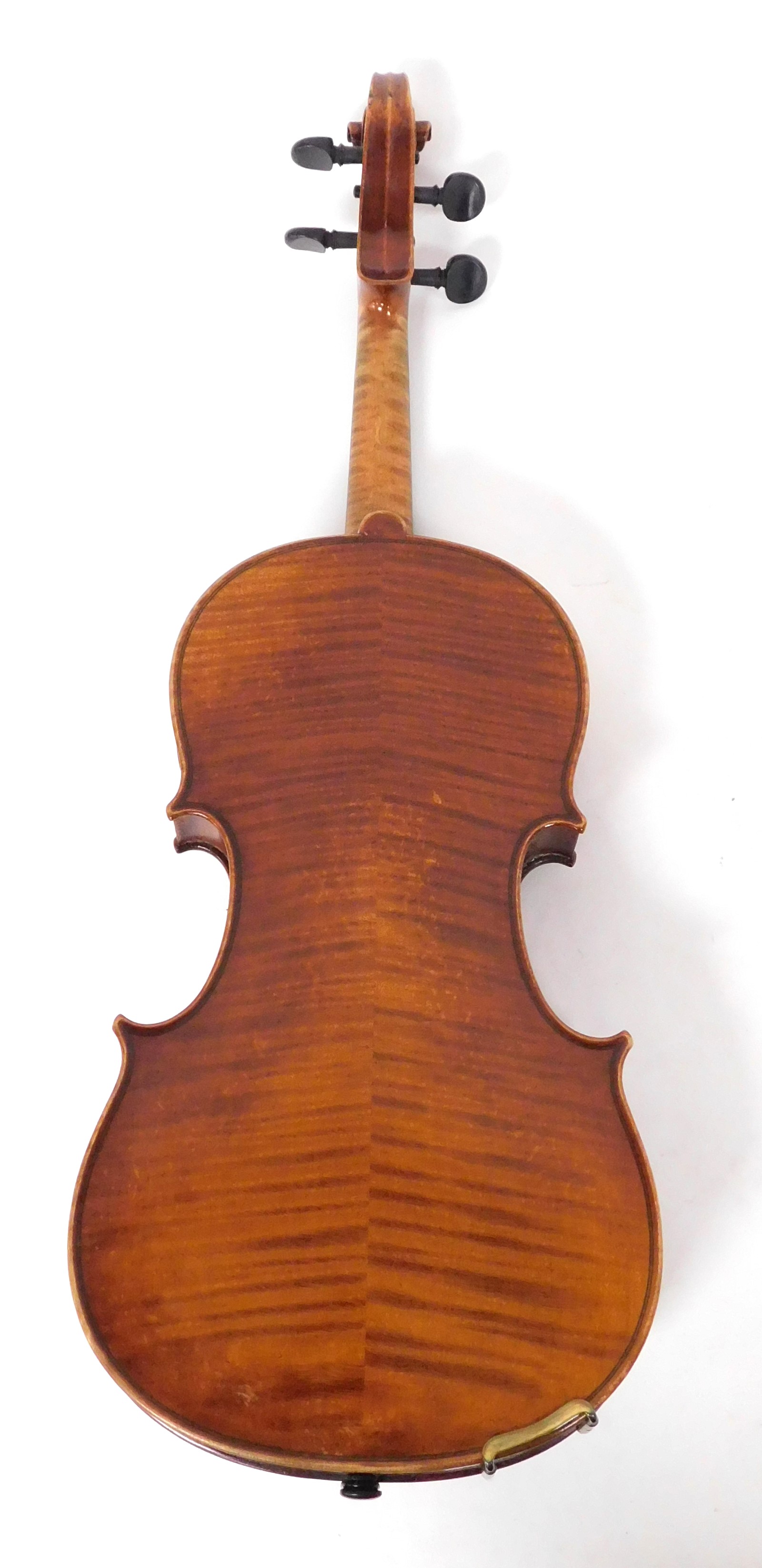 A late 19thC German violin, with a two piece back, bearing label, Wilhelm Nurnberger, Geigenmacher, - Image 4 of 9