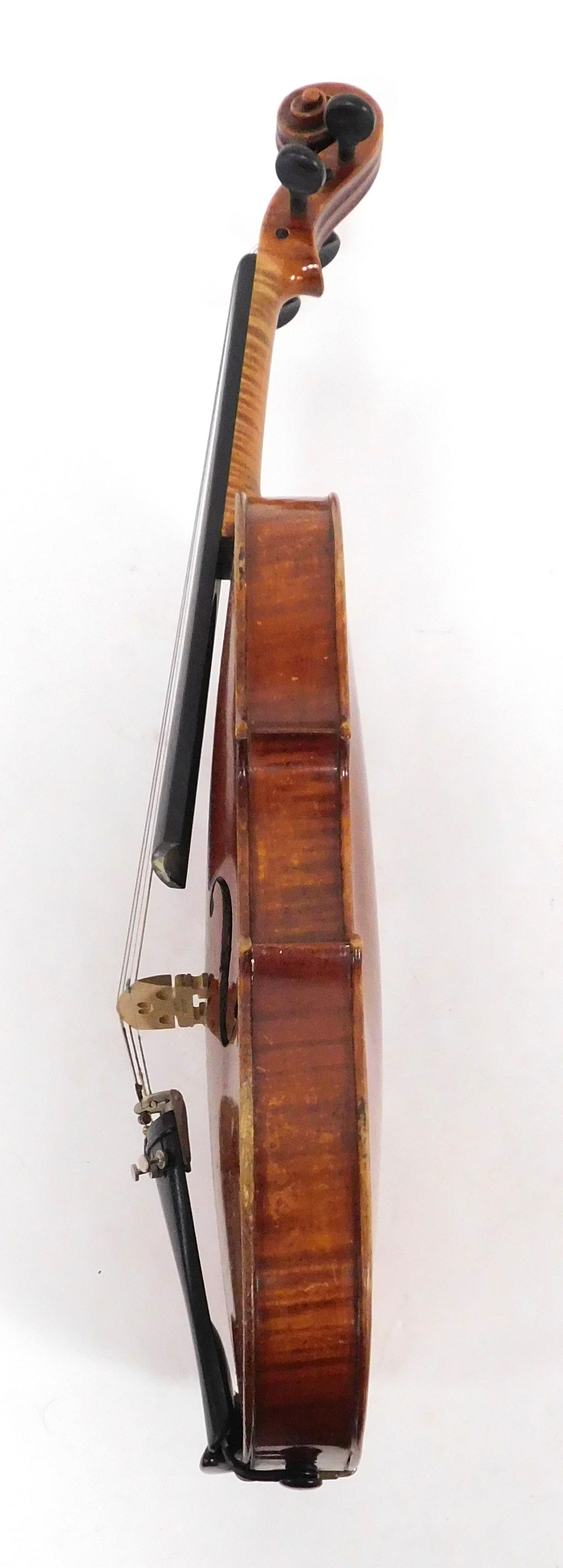 A late 19thC German violin, with a two piece back, bearing label, Wilhelm Nurnberger, Geigenmacher, - Image 3 of 9