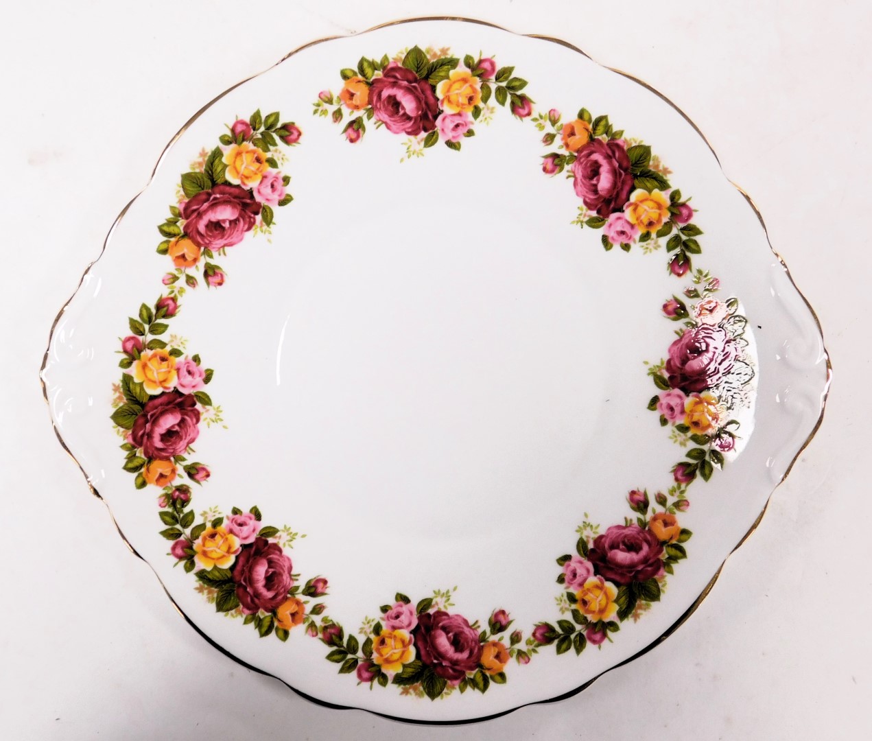 A Royal Albert porcelain Old Country Roses pattern tea service, comprising a large teapot and a smal - Image 4 of 5