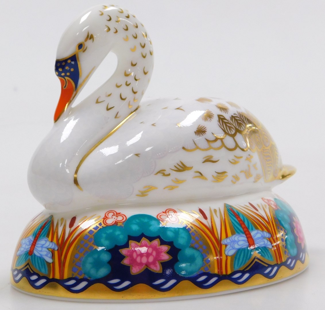 A Royal Crown Derby Imari swan paperweight, gold stopper, boxed. - Image 2 of 4