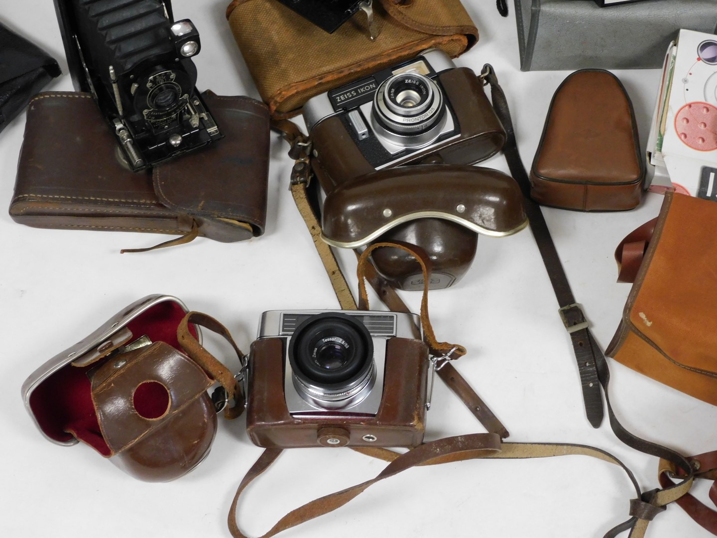 A group of cameras and equipment, including a Beauty Flex camera, Soviet era camera, Zeiss Icon Colo - Image 6 of 6