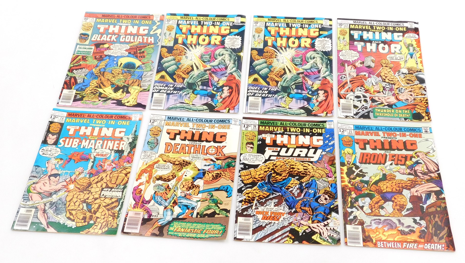 Marvel comics. Twenty eight editions of Marvel Two-In-One, The Thing and...., issues 15-41 inclusive - Bild 3 aus 5