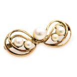 A pearl set brooch, with five pearls in a bow setting, yellow metal, 5.1g.