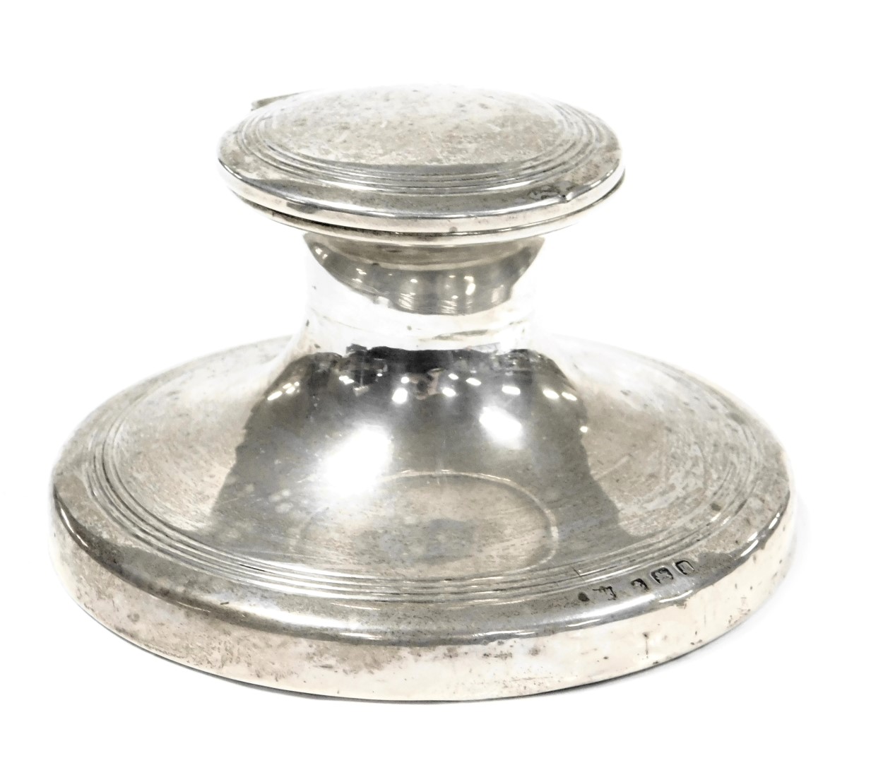 A George V loaded silver capstan inkwell, Birmingham 1911, 12.74oz all in.