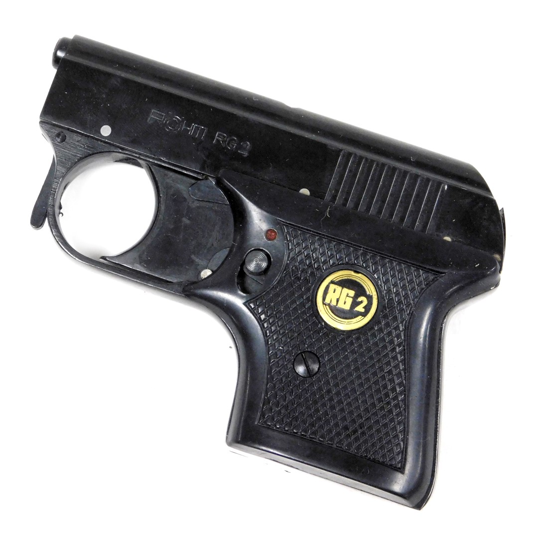 A Rohm sporting starting pistol RG2, boxed with instructions.