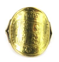 A Victorian gold half sovereign 1885, in a ring mount, with a metal V splayed band, unmarked, ring s