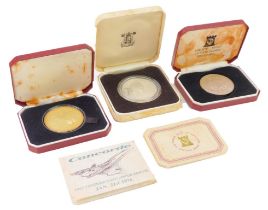 Three silver collectors coins, comprising Pobjoy Mint Concorde First Passenger Flight 1976 coin 22ct