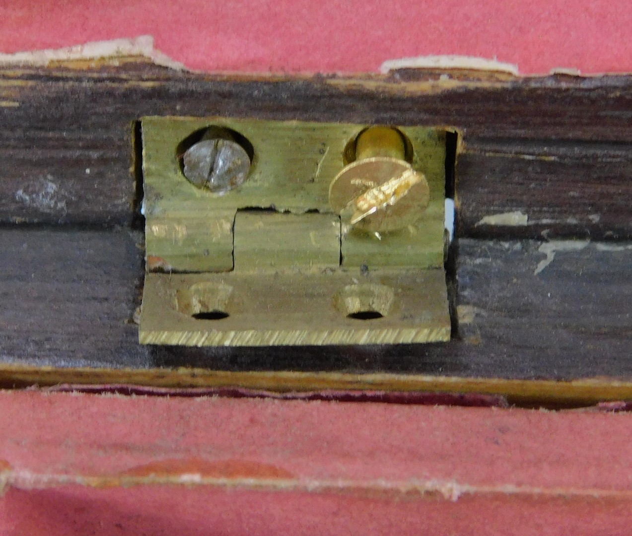 A Victorian rosewood sewing box, the hinged lid enclosing various recesses with pink satin interior, - Image 4 of 4