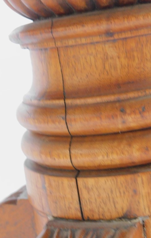 A mahogany and rosewood cross banded dining table, the rectangular top with a rounded edge, on a tur - Image 4 of 5