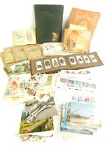 Various cigarette cards, to include a Wills cigarette picture card album containing Garden Flowers,