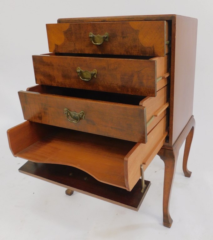 A 20thC mahogany music cabinet, with four drawers with dropped sections, with shaped inlaid panels t - Image 4 of 4