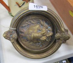 A cast brass circular lion's head door ring, with circular ring knocker, 13cm diameter.