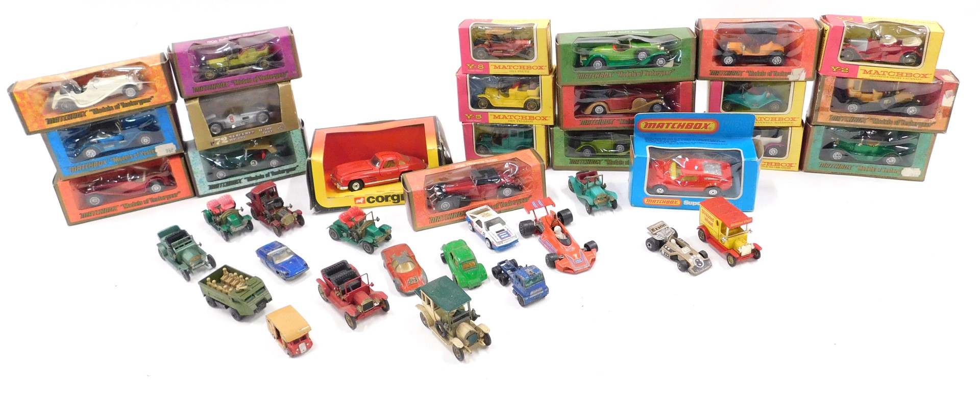 A quantity of diecast vehicles, to include boxed Matchbox Models of Yesteryear, other Matchbox vehic