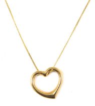 A 9ct gold heart shaped pendant and chain, the hollow heart 2cm high, on a fine link neck chain, 44c