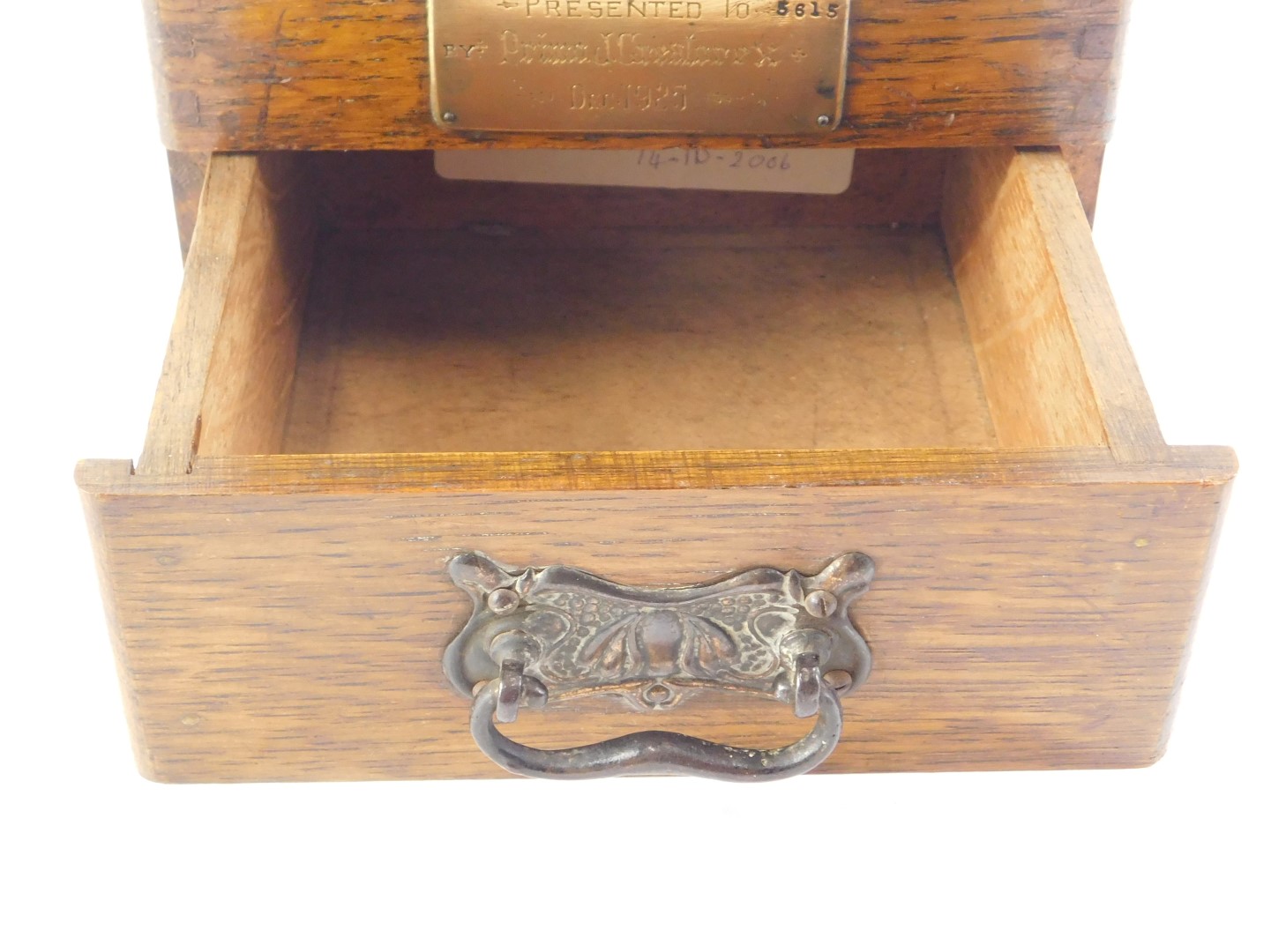 An early 20thC oak ballot box, with brass plaque engraved Presented to 5615 by Primo J Greatorex Dec - Image 2 of 3